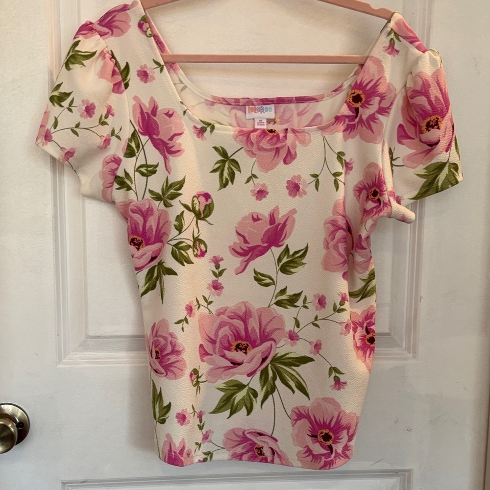 Floral Pink Top- medi